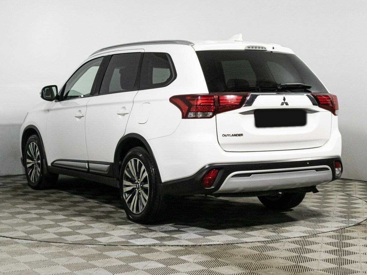 Купить Mitsubishi Outlander, 2020, 110 000 км.. Фото: #6