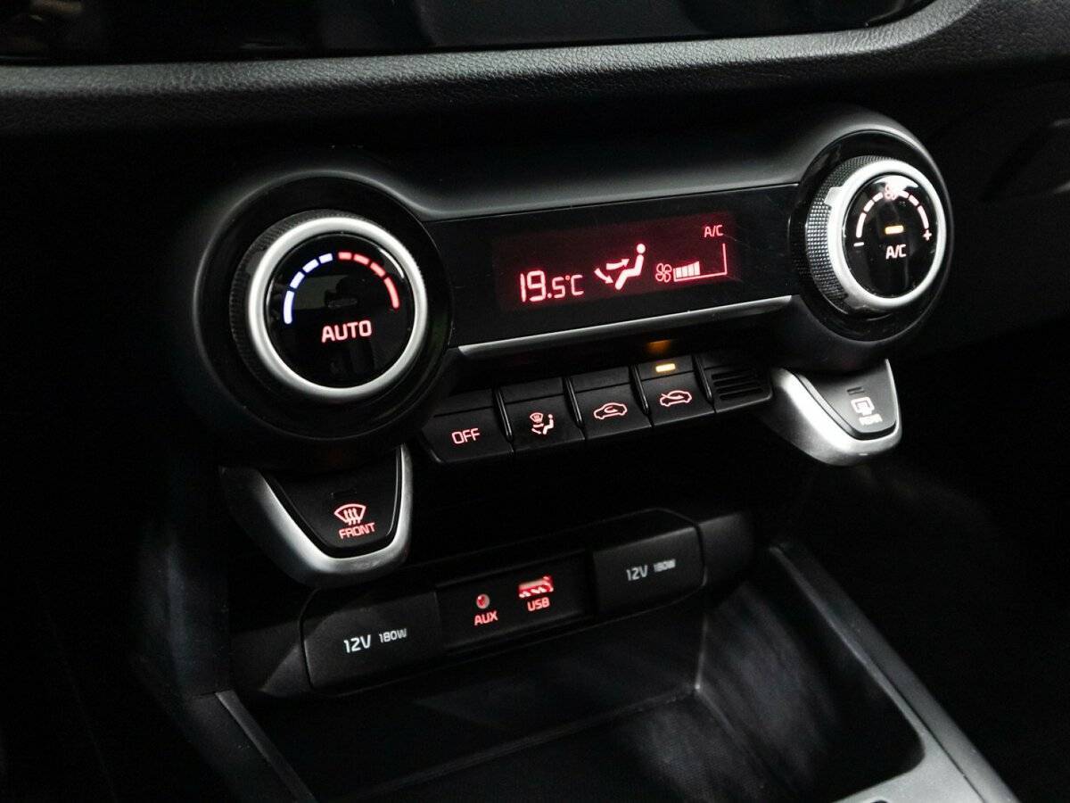 Купить Киа Рио, 2018, 138 794 км.. Фото: #16