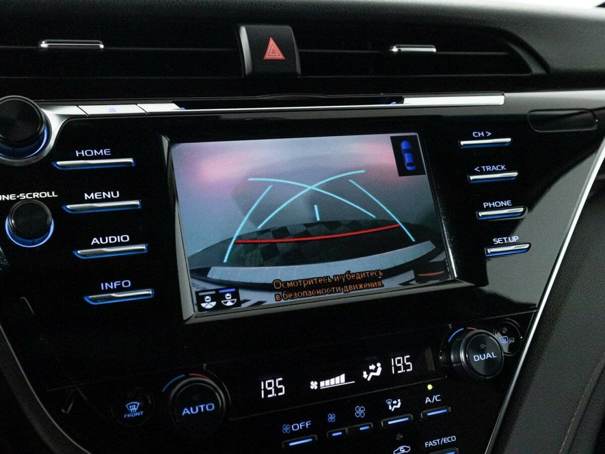 Купить Toyota Camry, 2019, 162 092 км.. Фото: #17