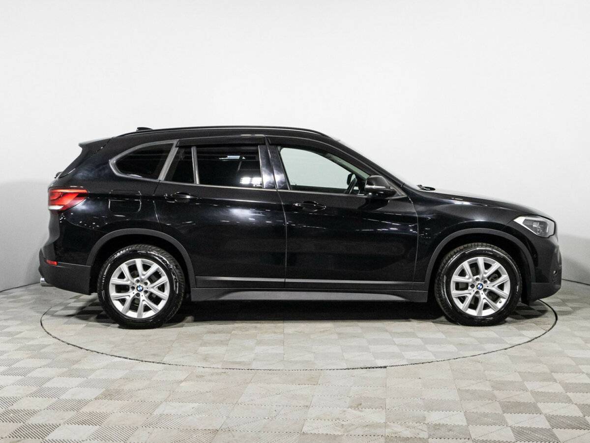 Купить BMW X1, 2021, 121 425 км.. Фото: #3