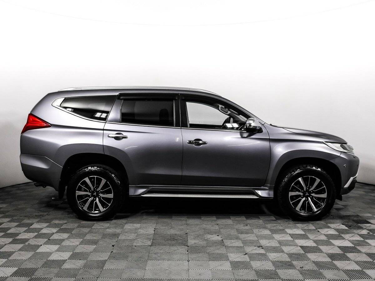 Купить Mitsubishi Pajero Sport, 2017, 130 600 км.. Фото: #3