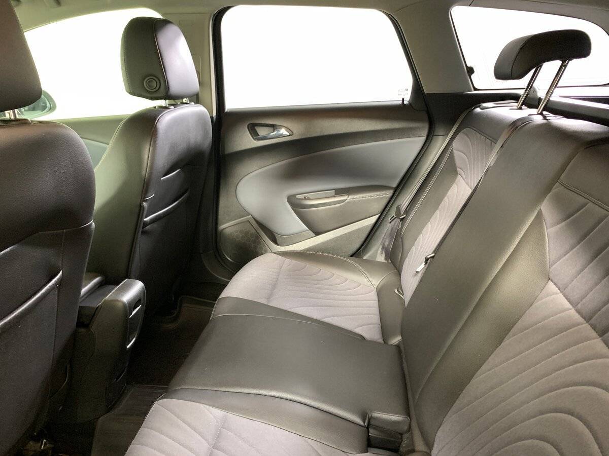 Купить Опель Астра, 2014, 93 000 км.. Фото: #17