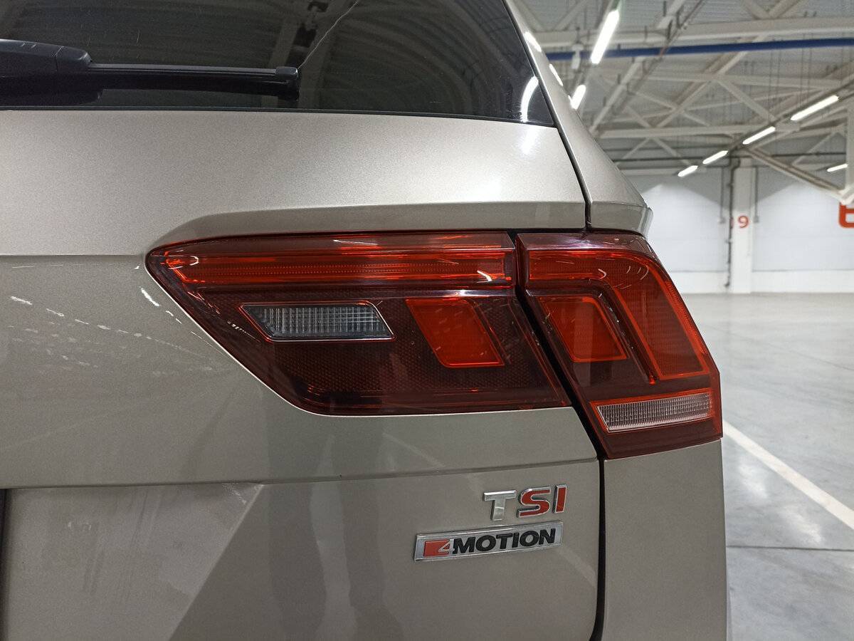 Купить Volkswagen Tiguan, 2017, 203 201 км.. Фото: #8