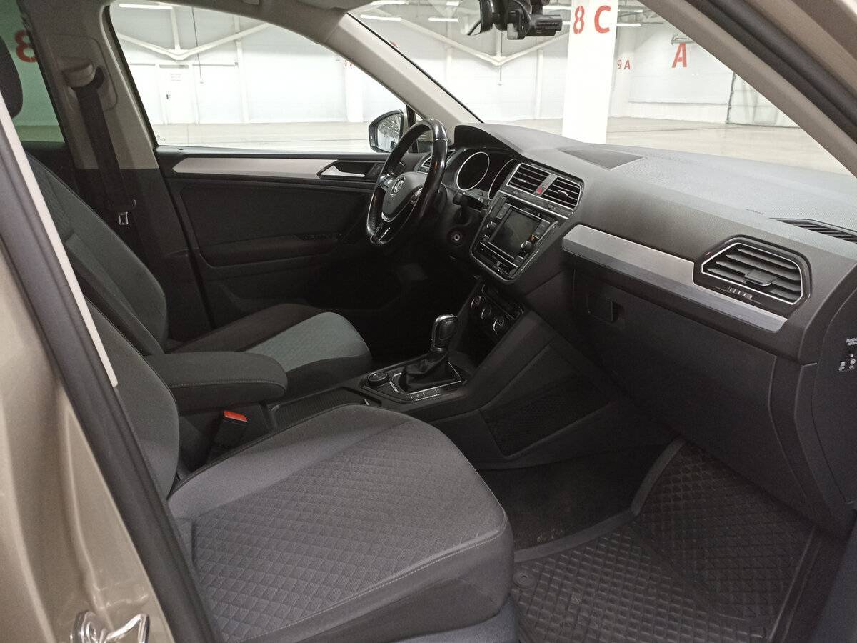 Купить Volkswagen Tiguan, 2017, 203 201 км.. Фото: #10
