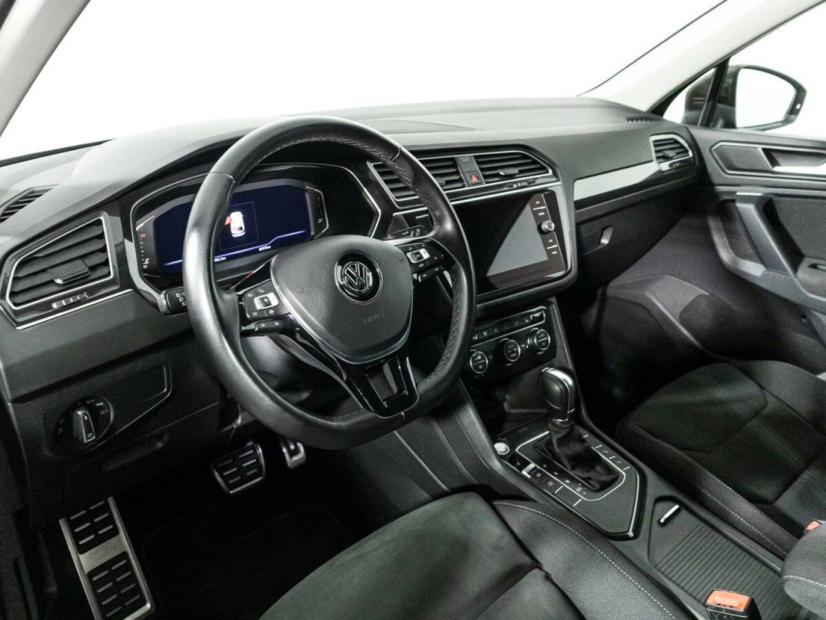 Купить Volkswagen Tiguan, 2019, 69 371 км.. Фото: #10
