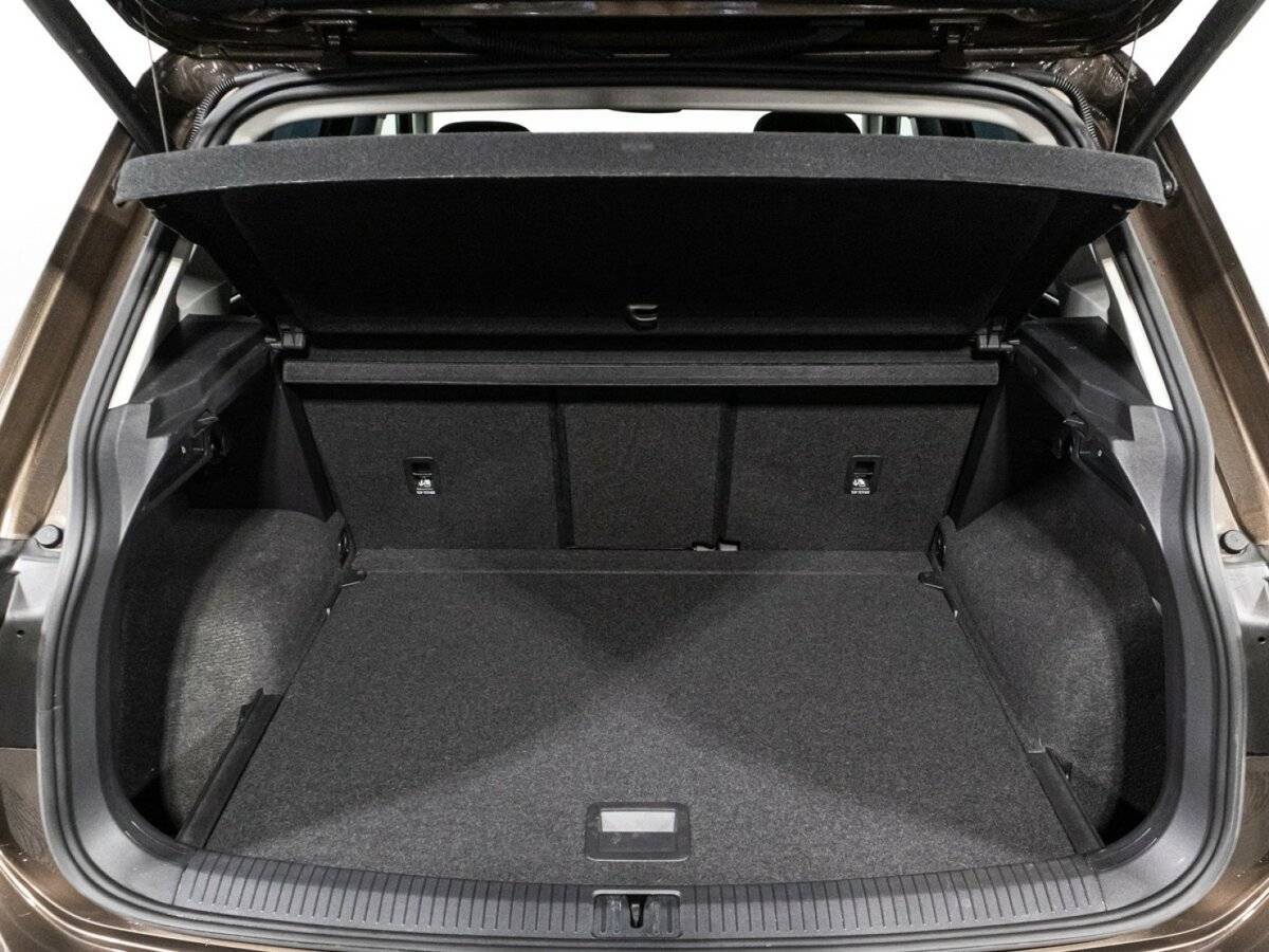 Купить Volkswagen Tiguan, 2019, 69 371 км.. Фото: #14