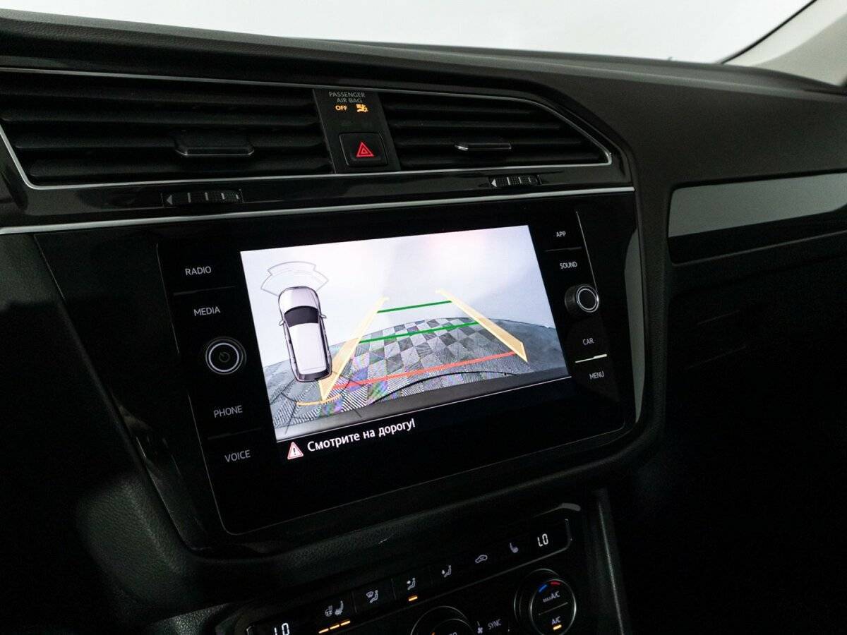 Купить Volkswagen Tiguan, 2019, 69 371 км.. Фото: #16