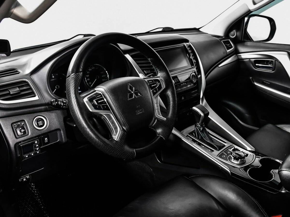 Купить Mitsubishi Pajero Sport, 2017, 138 833 км.. Фото: #12