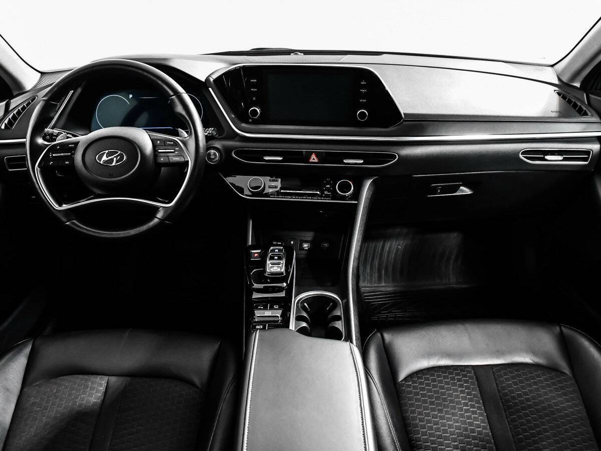 Купить Hyundai Sonata, 2019, 122 145 км.. Фото: #10