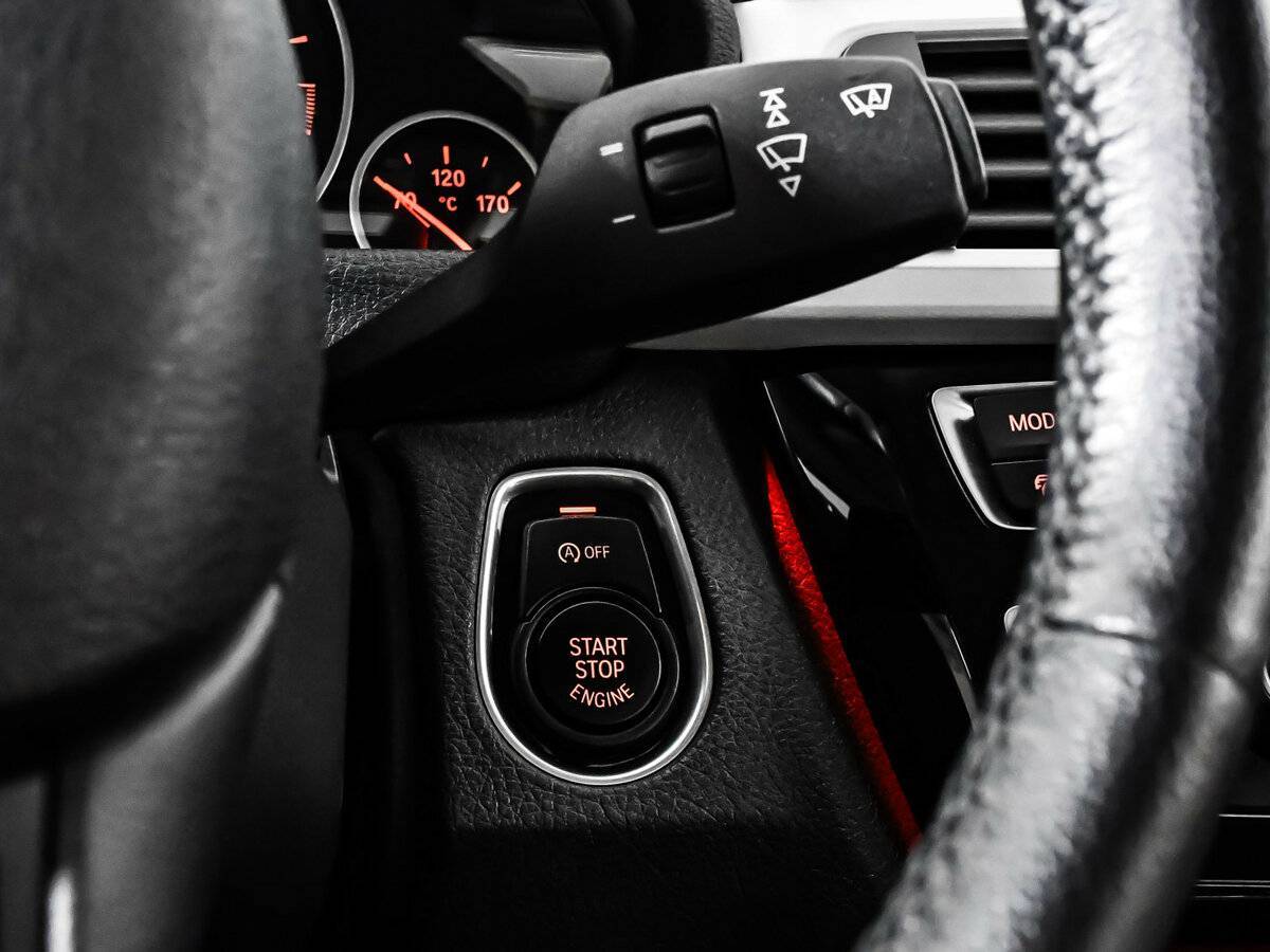 Купить BMW 3 серии, 2015, 105 980 км.. Фото: #13