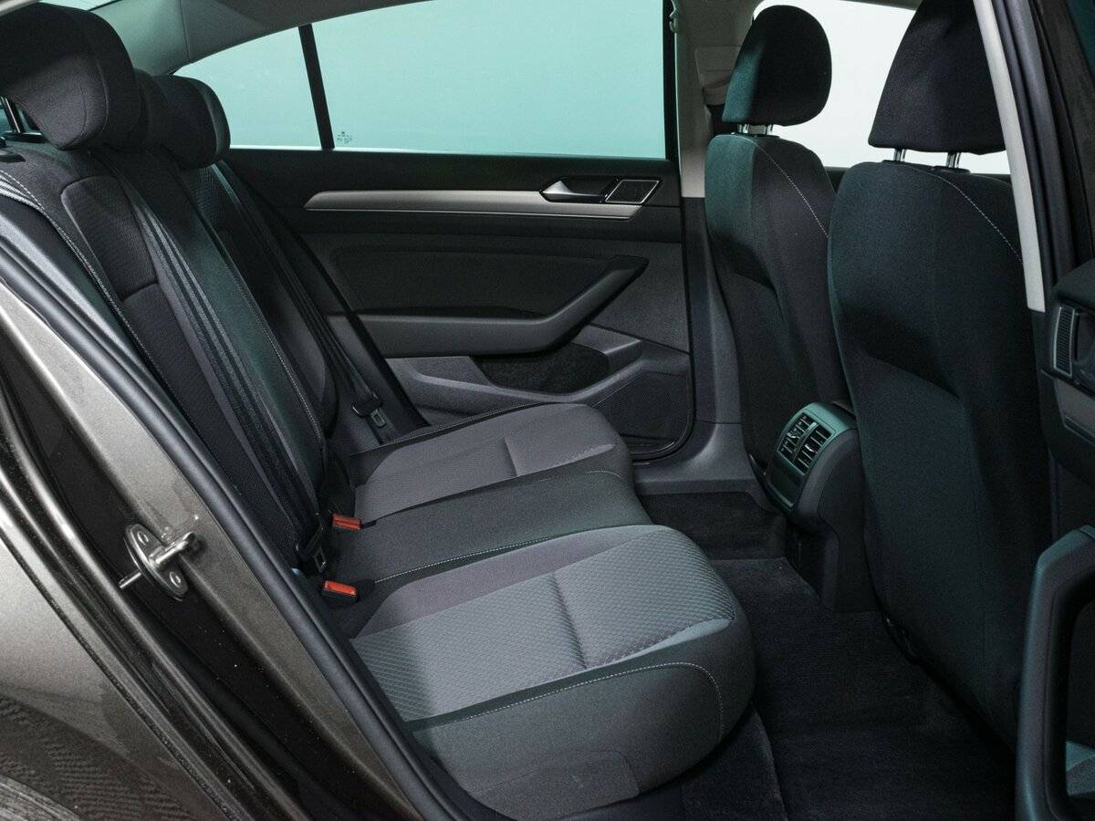 Купить Фольксваген Пассат, 2017, 97 768 км.. Фото: #8