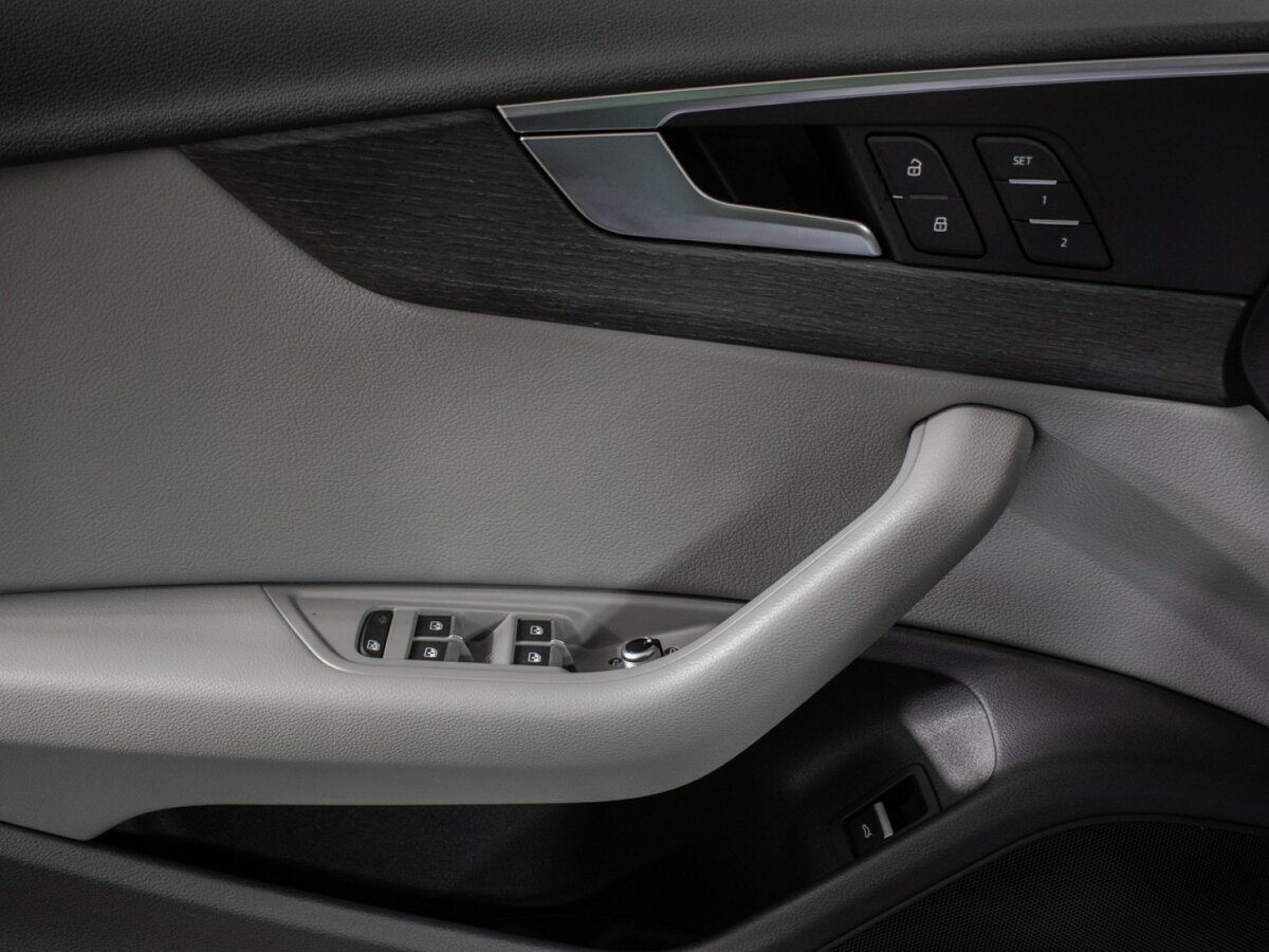 Купить Audi A4, 2019, 132 045 км.. Фото: #17