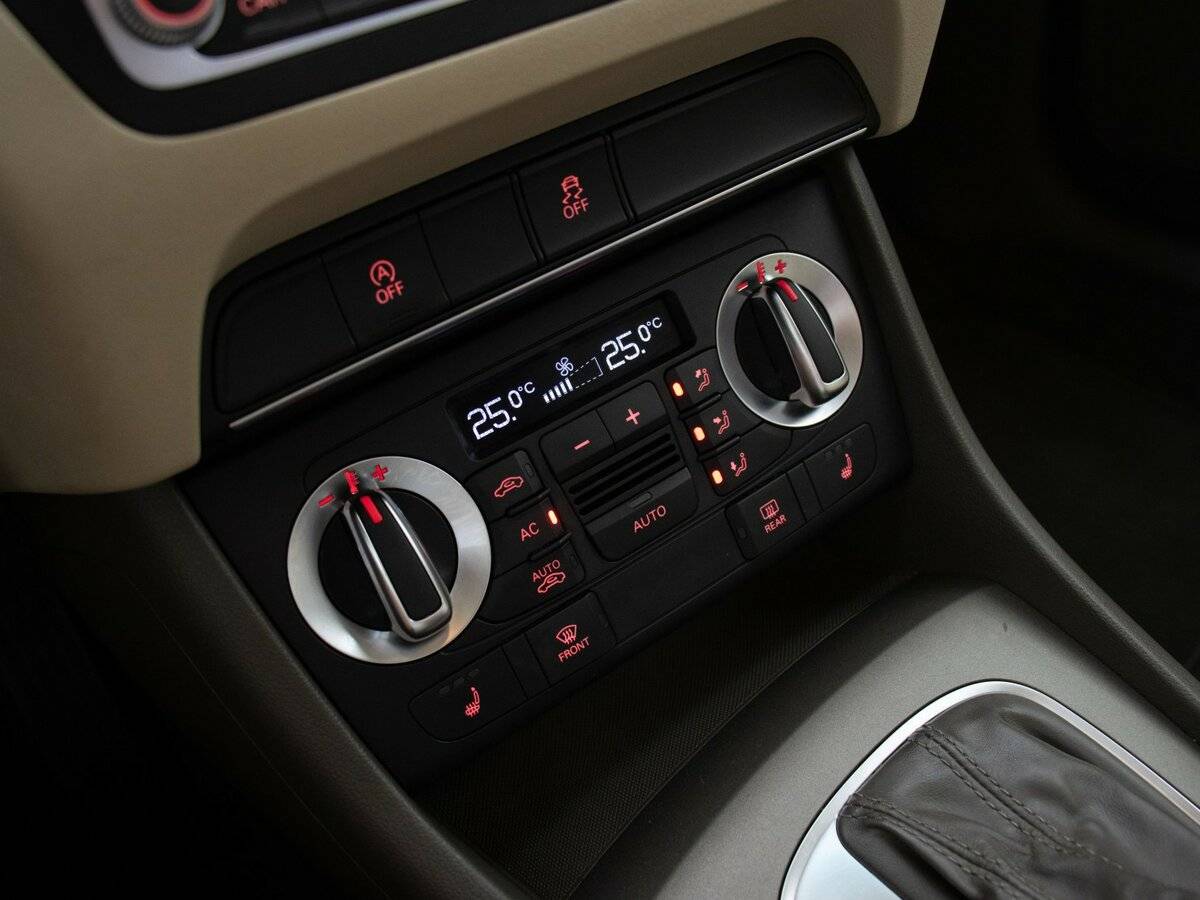 Купить Audi Q3, 2013, 209 348 км.. Фото: #9