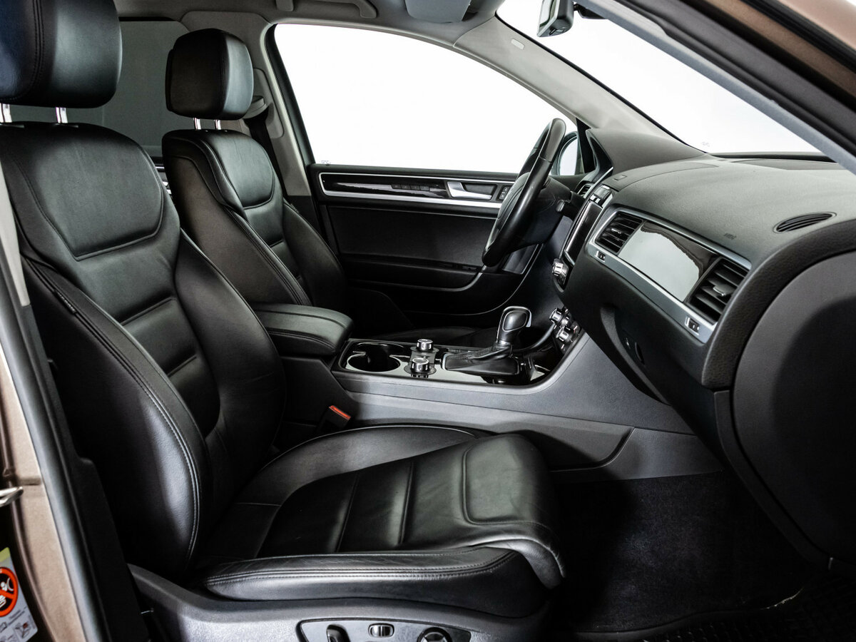 Купить Volkswagen Touareg, 2012, 183 121 км.. Фото: #18