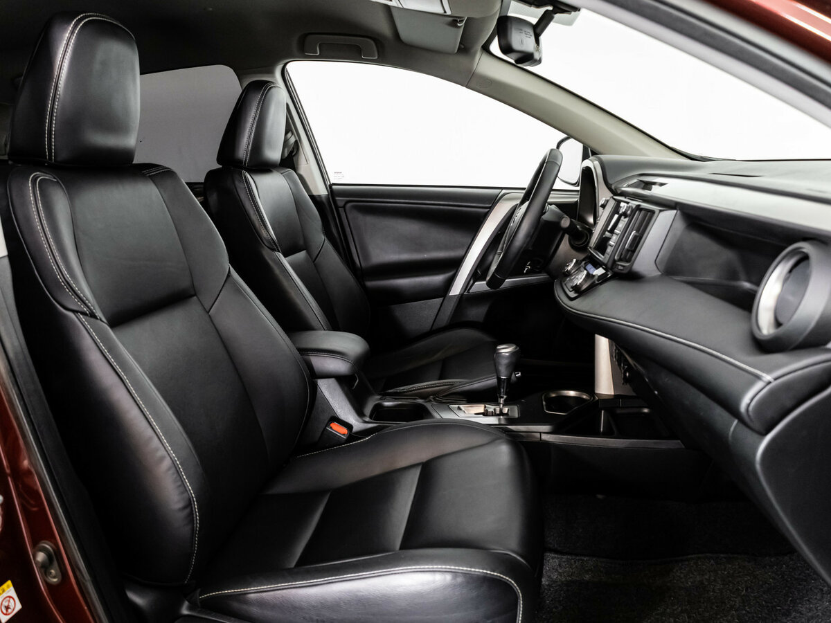 Купить Toyota RAV4, 2019, 88 743 км.. Фото: #12