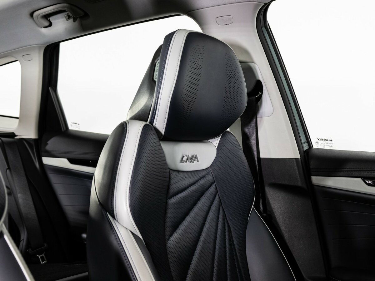 Купить Geely Atlas, 2023, 56 116 км.. Фото: #17