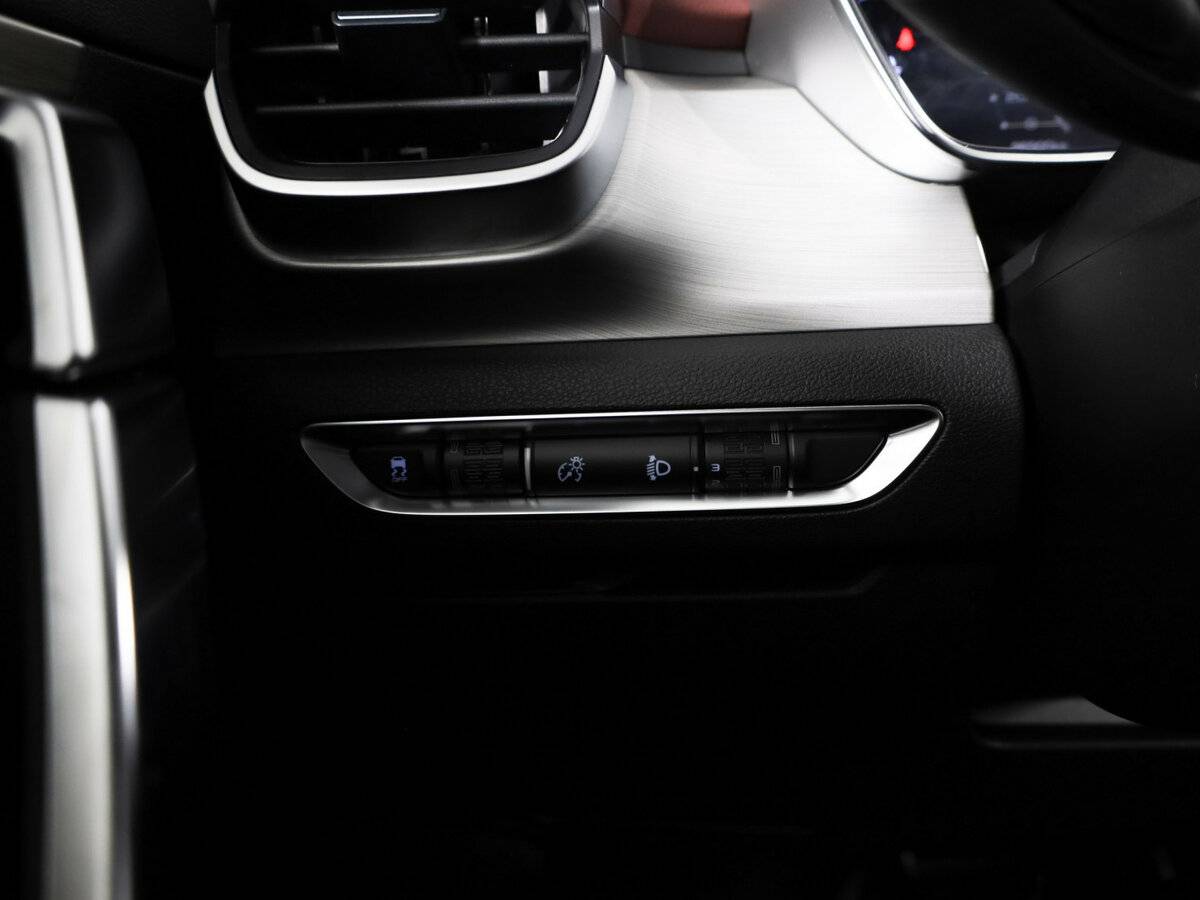 Купить Джили Кулрэй, 2022, 98 623 км.. Фото: #21