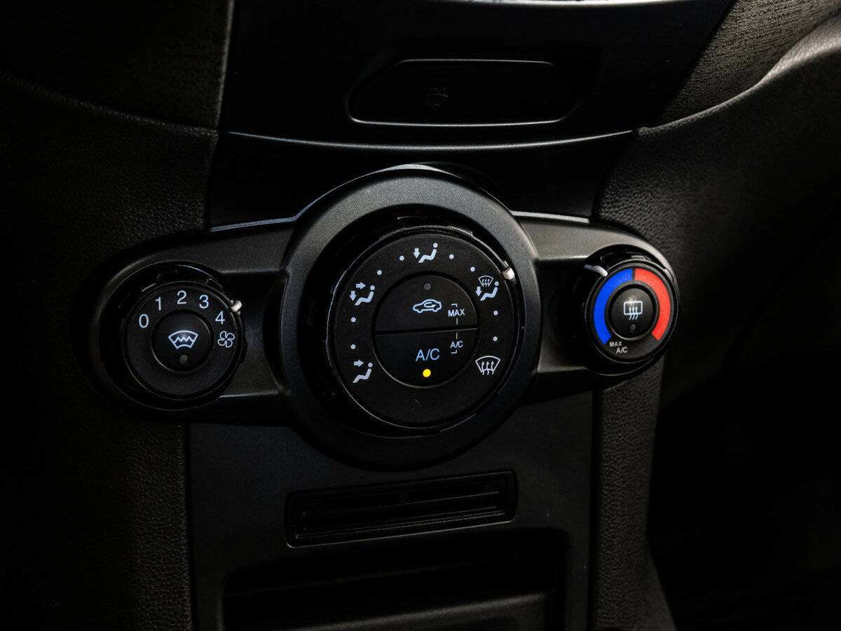 Купить Форд Фиеста, 2016, 85 502 км.. Фото: #10