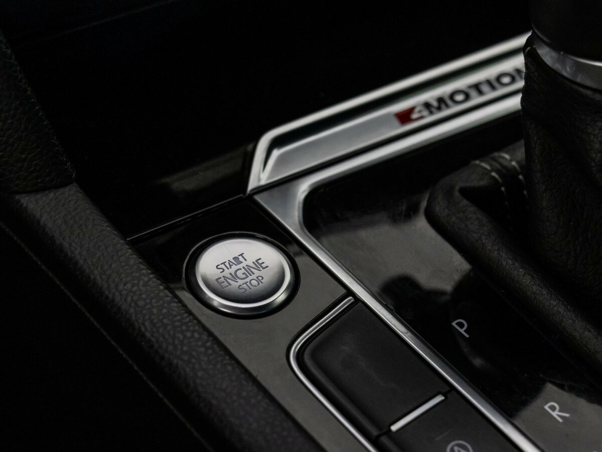 Купить Volkswagen Passat, 2018, 153 110 км.. Фото: #19