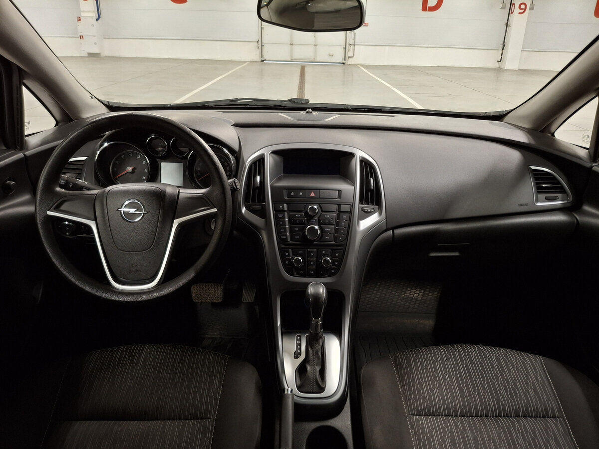 Купить Опель Астра, 2013, 173 682 км.. Фото: #13