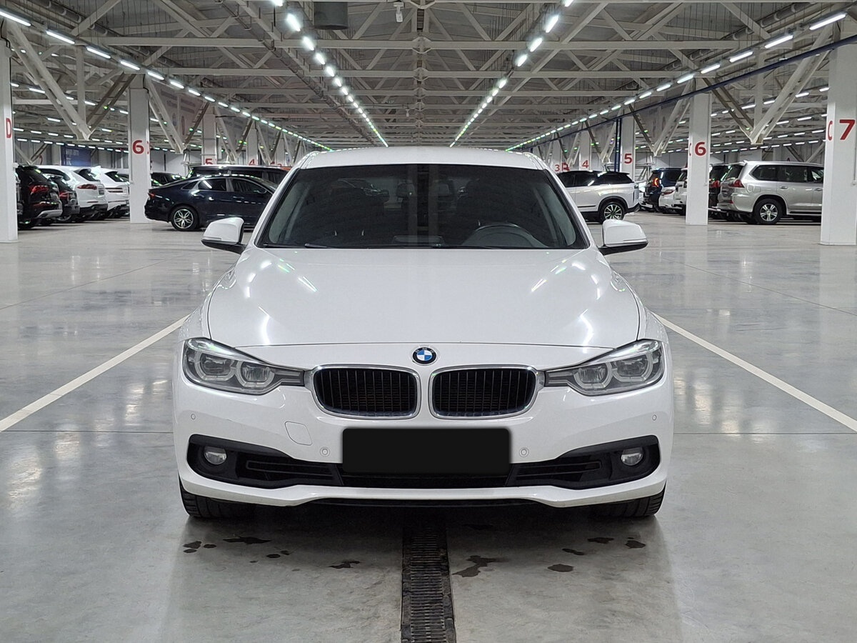 Купить BMW 3 серии, 2015, 141 947 км.. Фото: #1