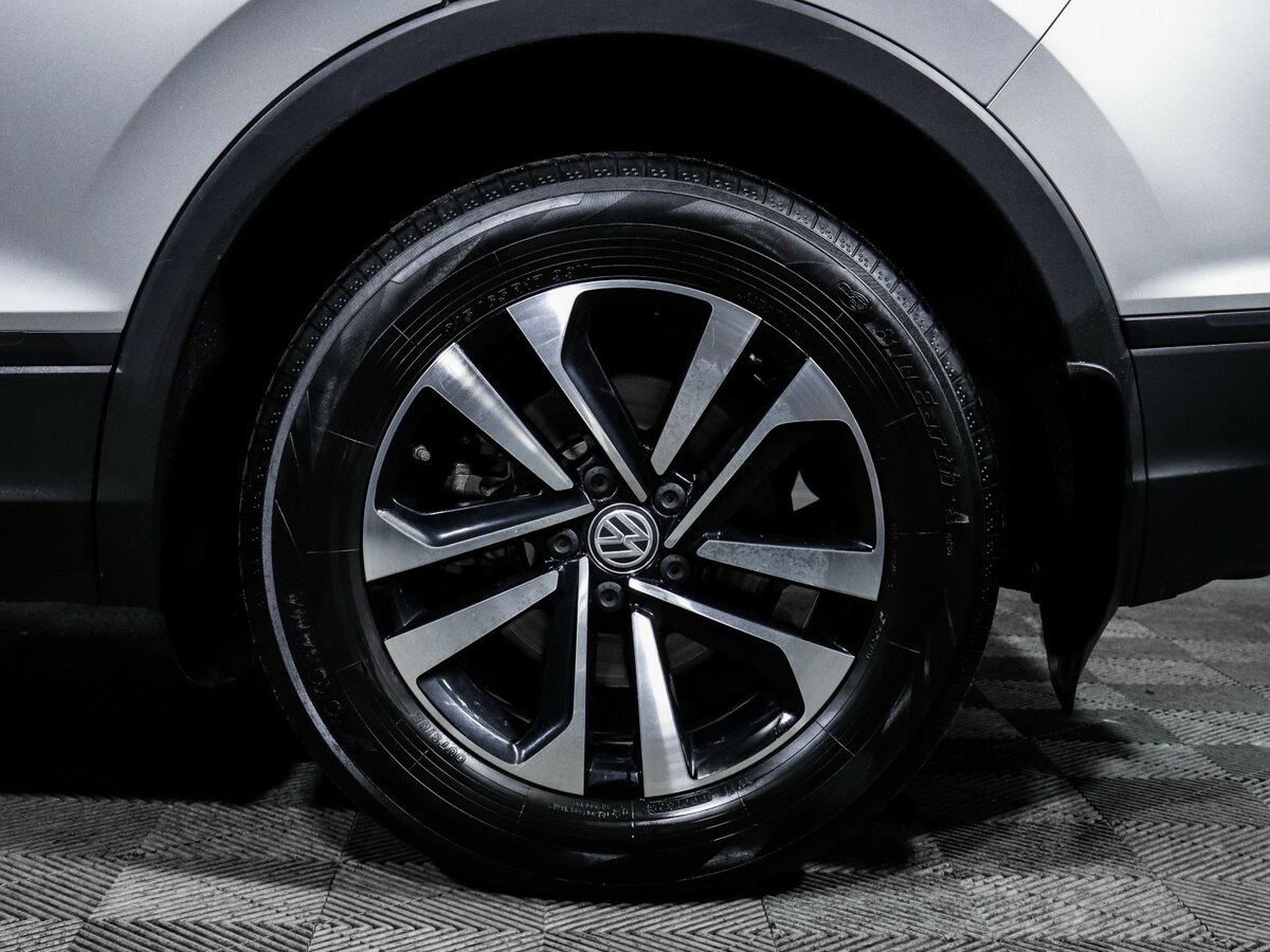 Купить Volkswagen Tiguan, 2020, 88 162 км.. Фото: #11