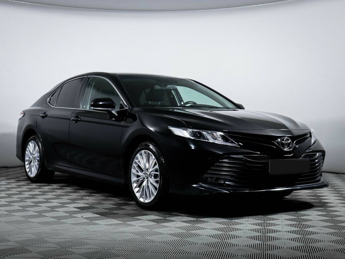 Купить Toyota Camry, 2019, 70 133 км.. Фото: #2