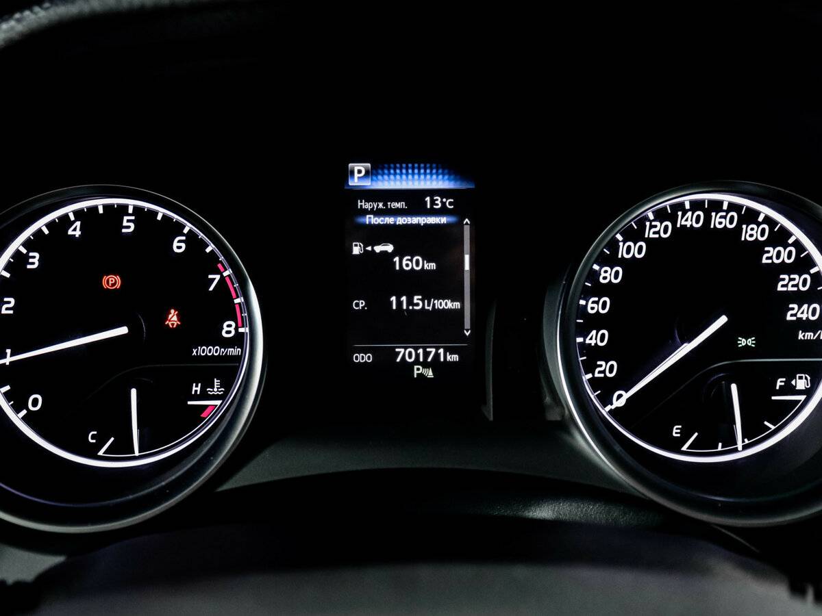 Купить Toyota Camry, 2019, 70 133 км.. Фото: #10