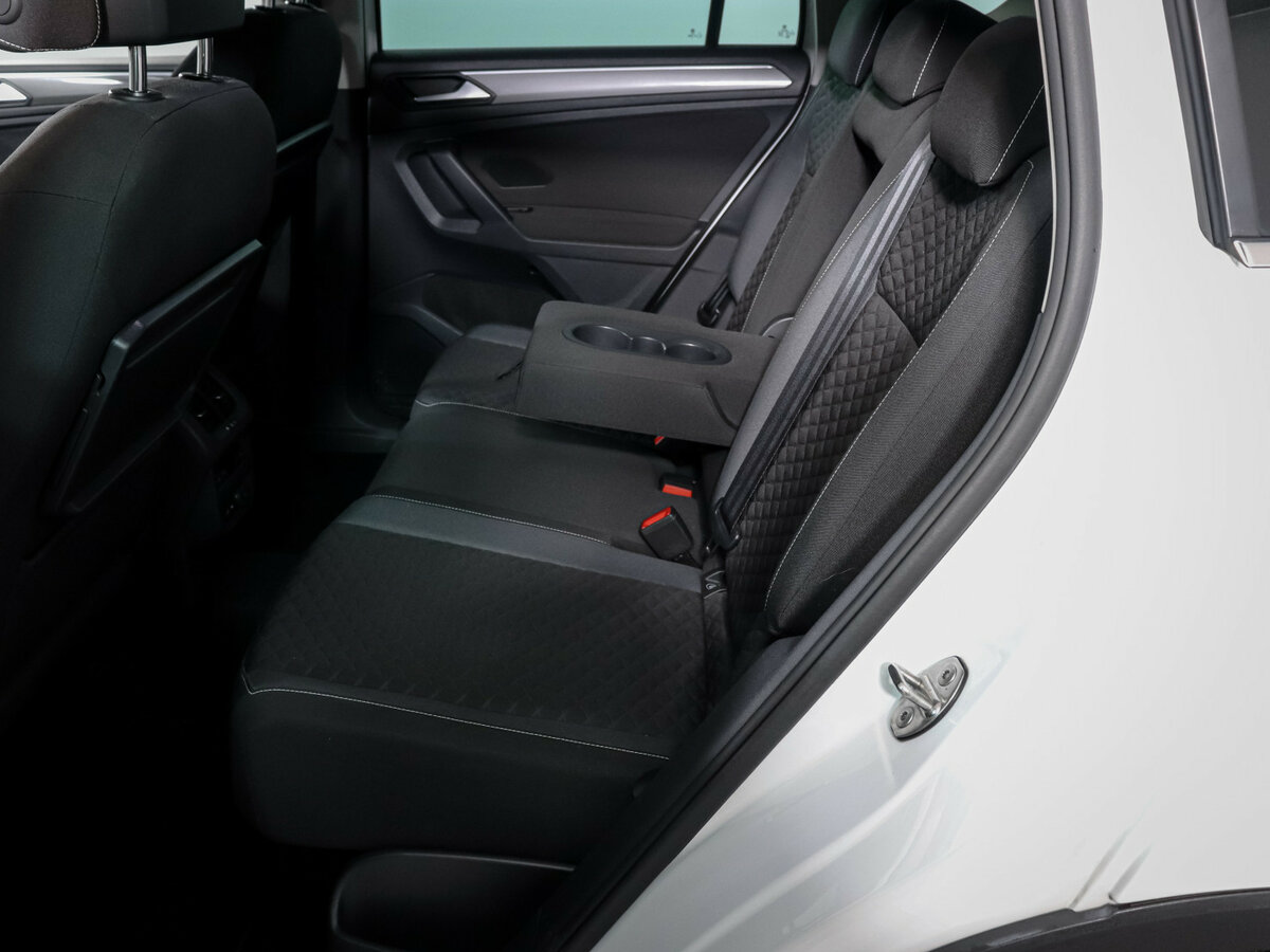 Купить Volkswagen Tiguan, 2018, 69 500 км.. Фото: #9