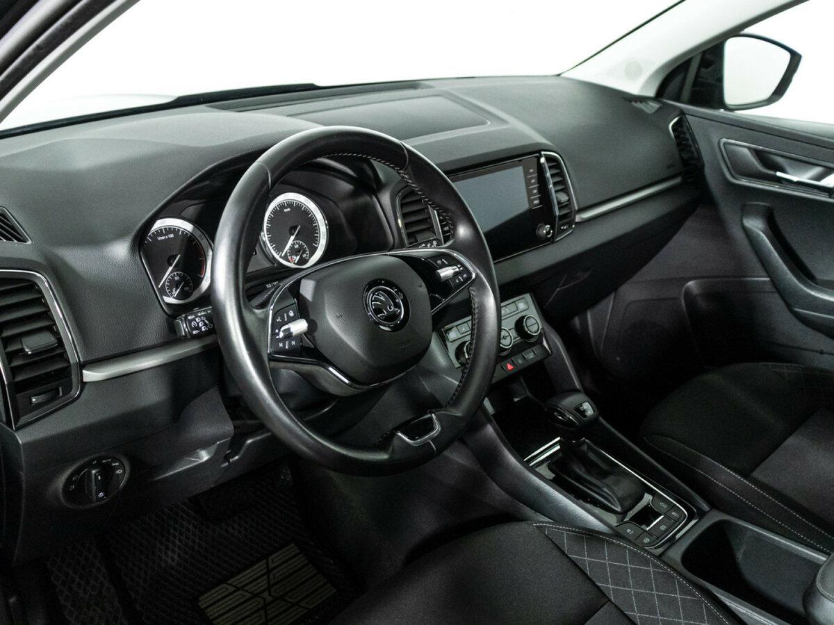 Купить Skoda Karoq, 2021, 100 500 км.. Фото: #10