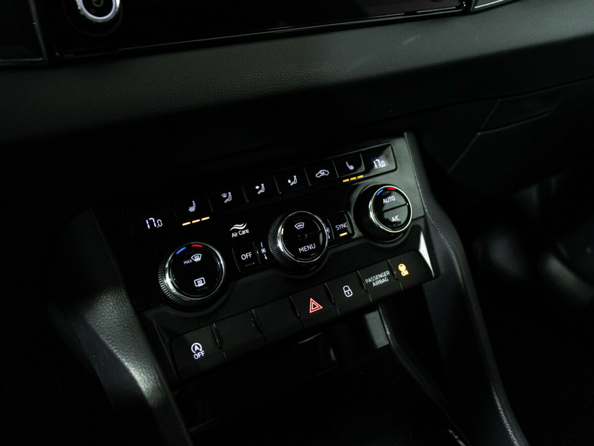 Купить Skoda Karoq, 2021, 100 500 км.. Фото: #14