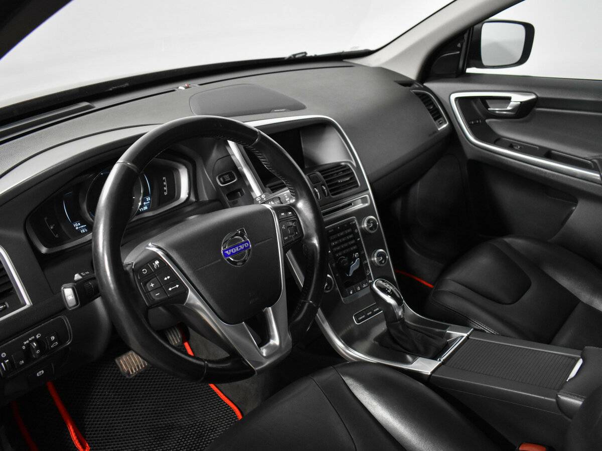 Купить Вольво ИксЦ60, 2015, 214 100 км.. Фото: #6