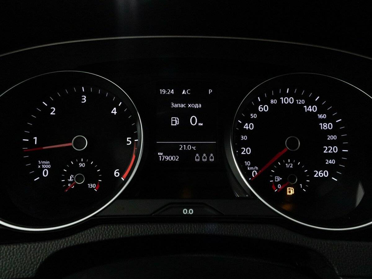 Купить Фольксваген Пассат, 2019, 179 001 км.. Фото: #11