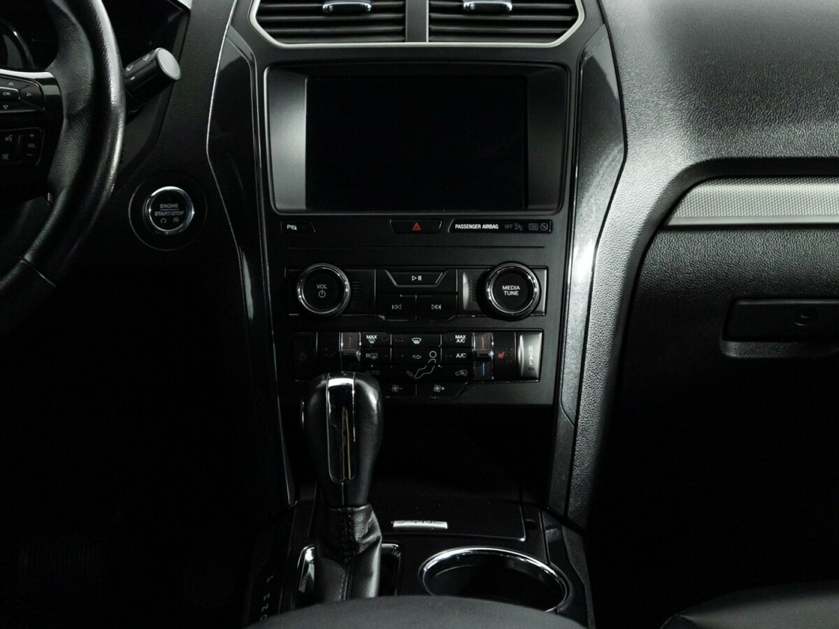 Купить Ford Explorer, 2019, 140 614 км.. Фото: #11