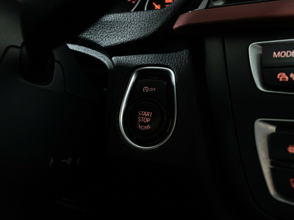 Купить BMW 3 серии, 2013, 106 020 км.. Фото: #16