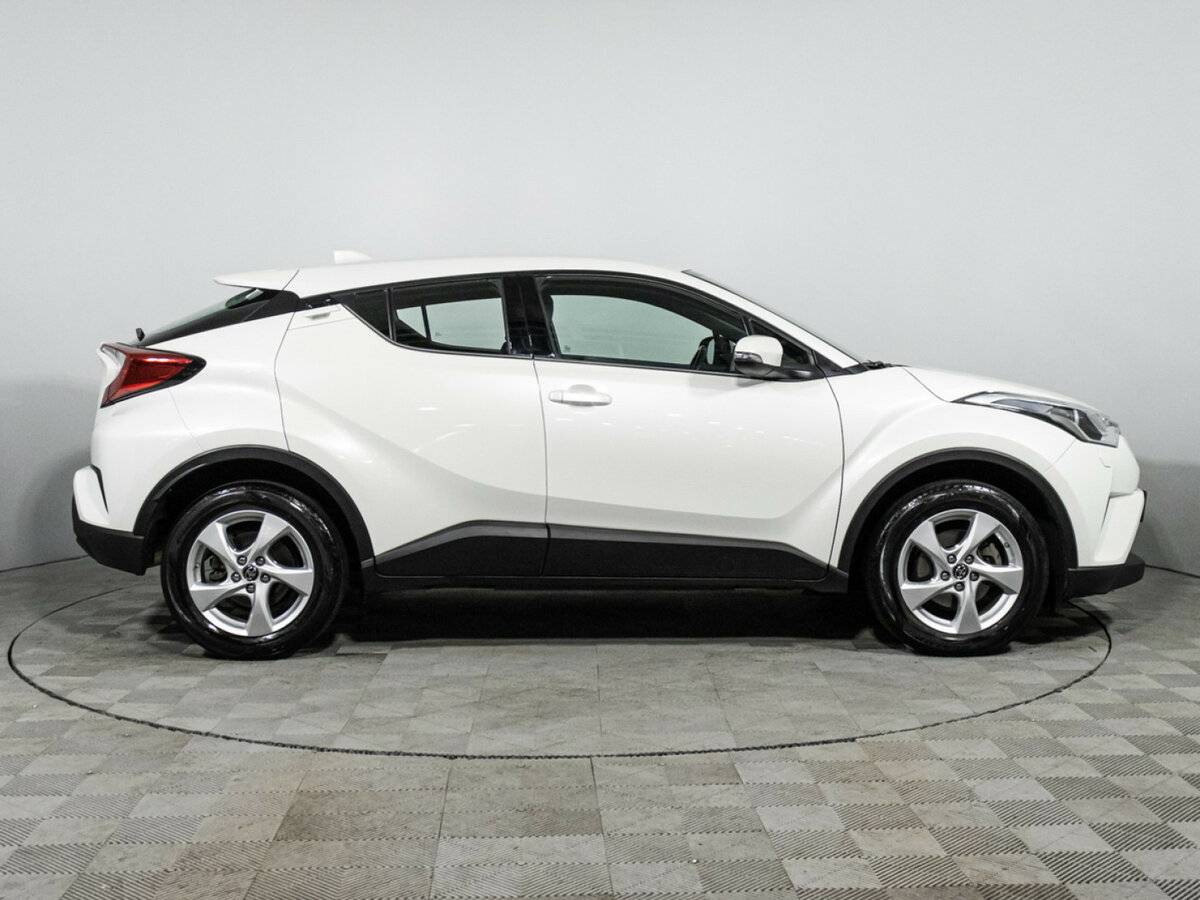 Купить Toyota C-HR, 2018, 56 505 км.. Фото: #3