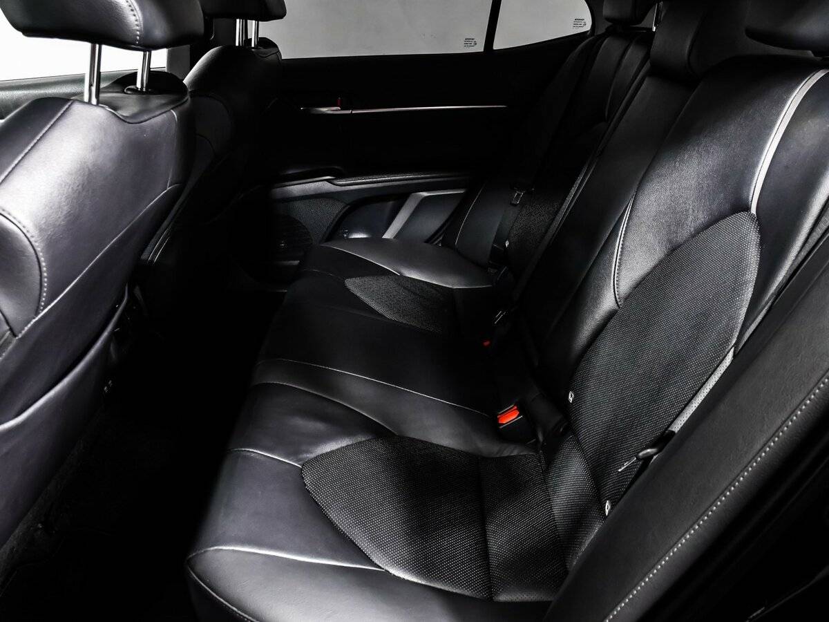 Купить Toyota Camry, 2021, 70 747 км.. Фото: #10