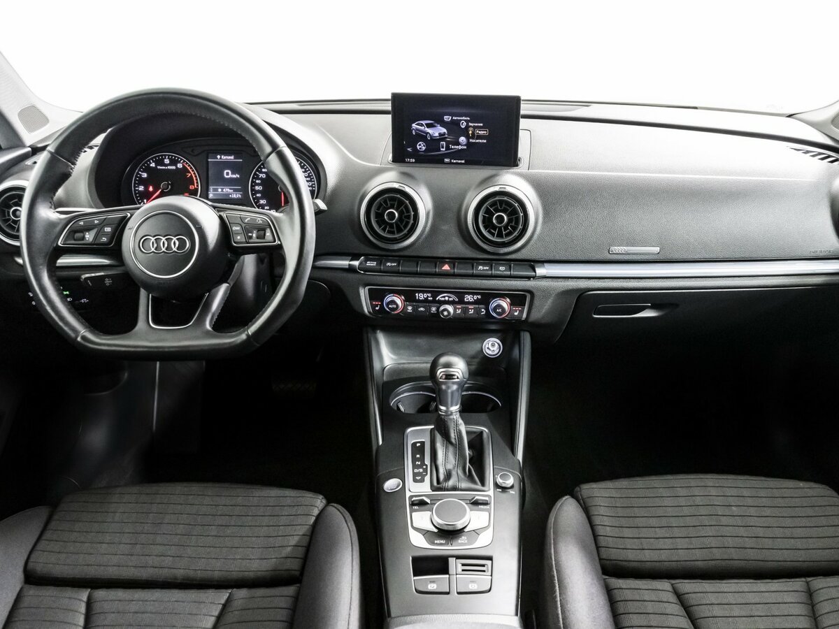 Купить Audi A3, 2018, 74 927 км.. Фото: #11