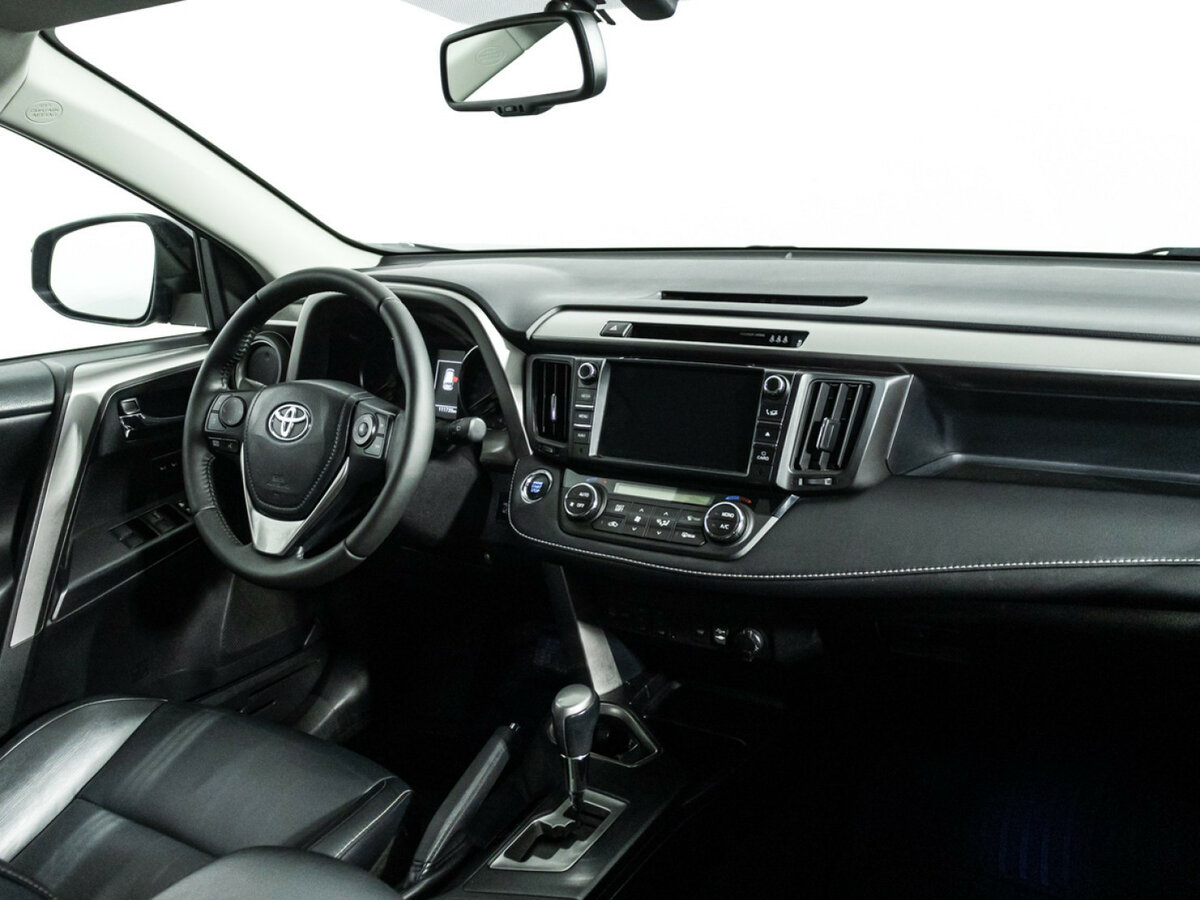 Купить Toyota RAV4, 2016, 111 735 км.. Фото: #8