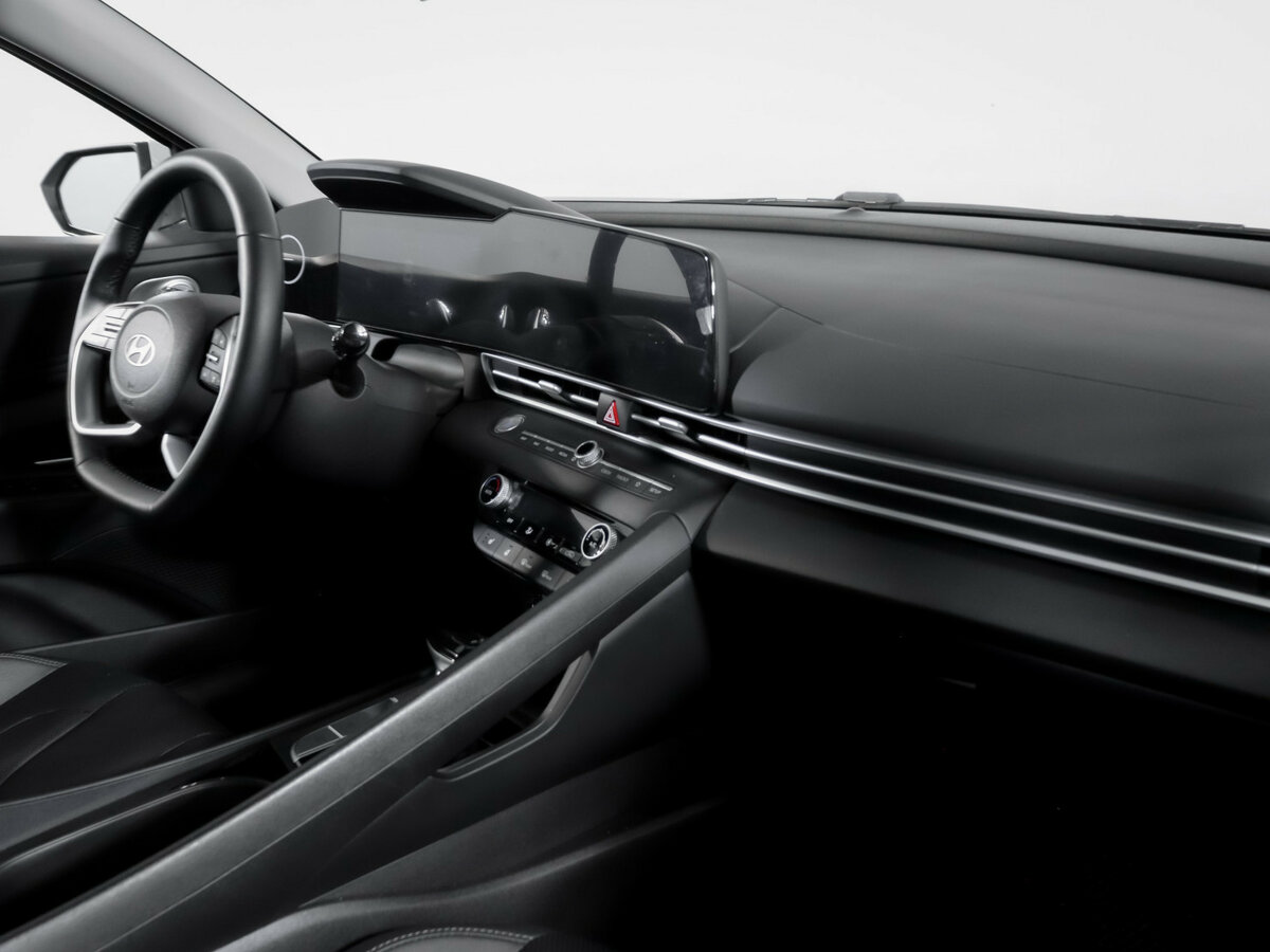 Купить Hyundai Elantra, 2024, 9 266 км.. Фото: #6