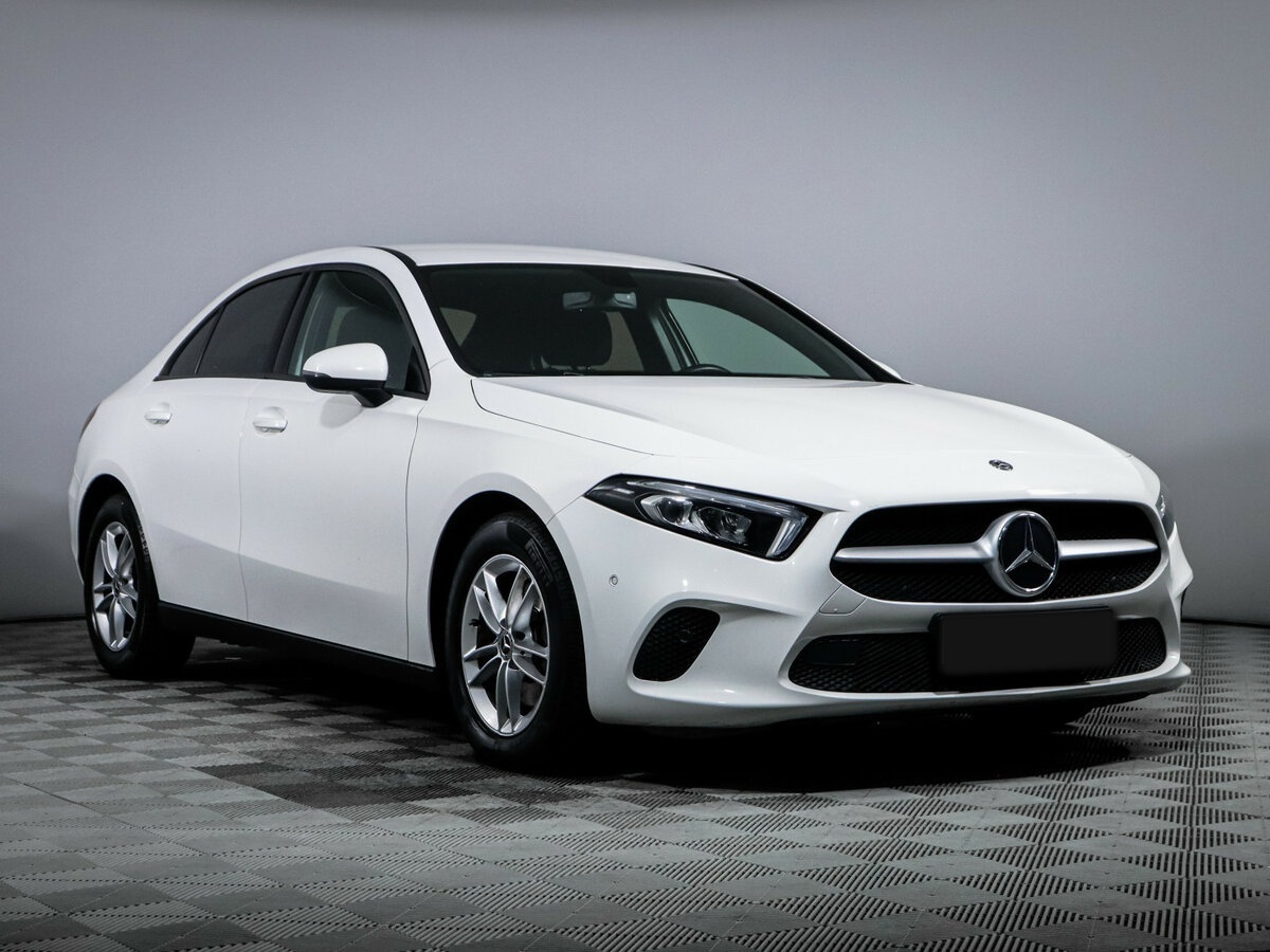 Купить Mercedes-Benz A-Класс, 2019, 61 698 км.. Фото: #2