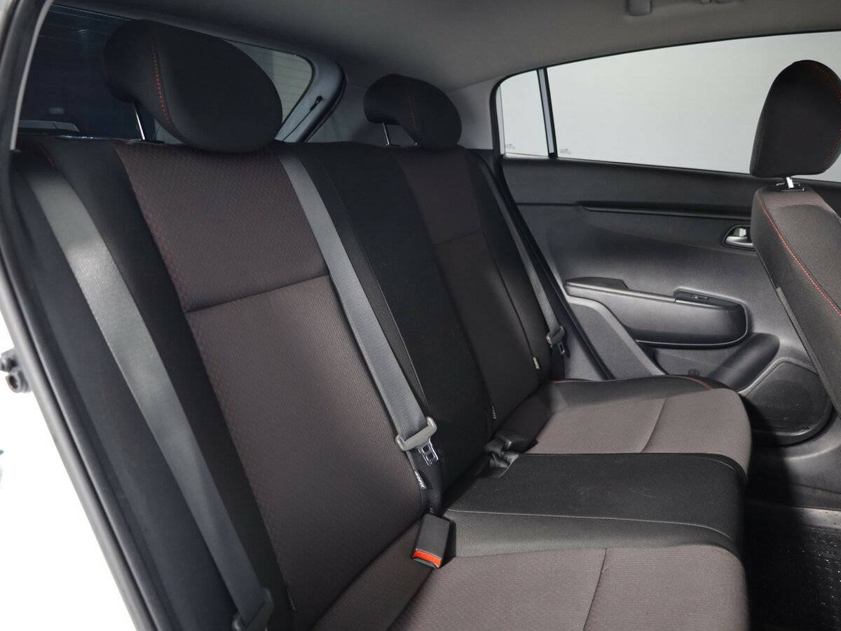 Купить Kia Rio, 2021, 76 038 км.. Фото: #9