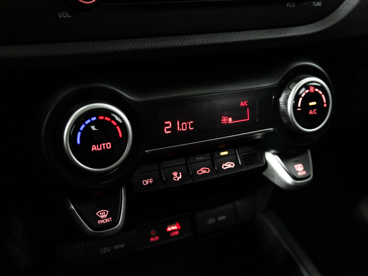 Купить Kia Rio, 2020, 80 002 км.. Фото: #14