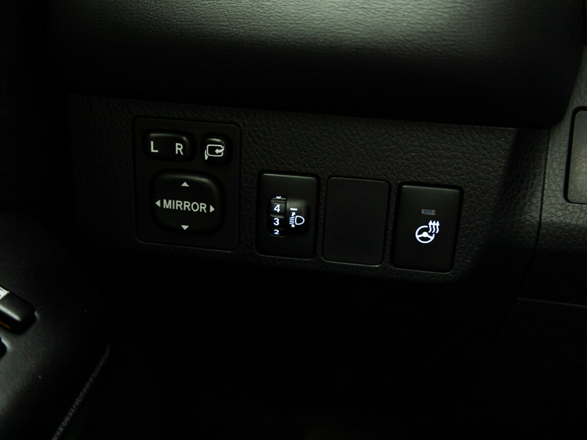 Купить Toyota RAV4, 2016, 187 104 км.. Фото: #17