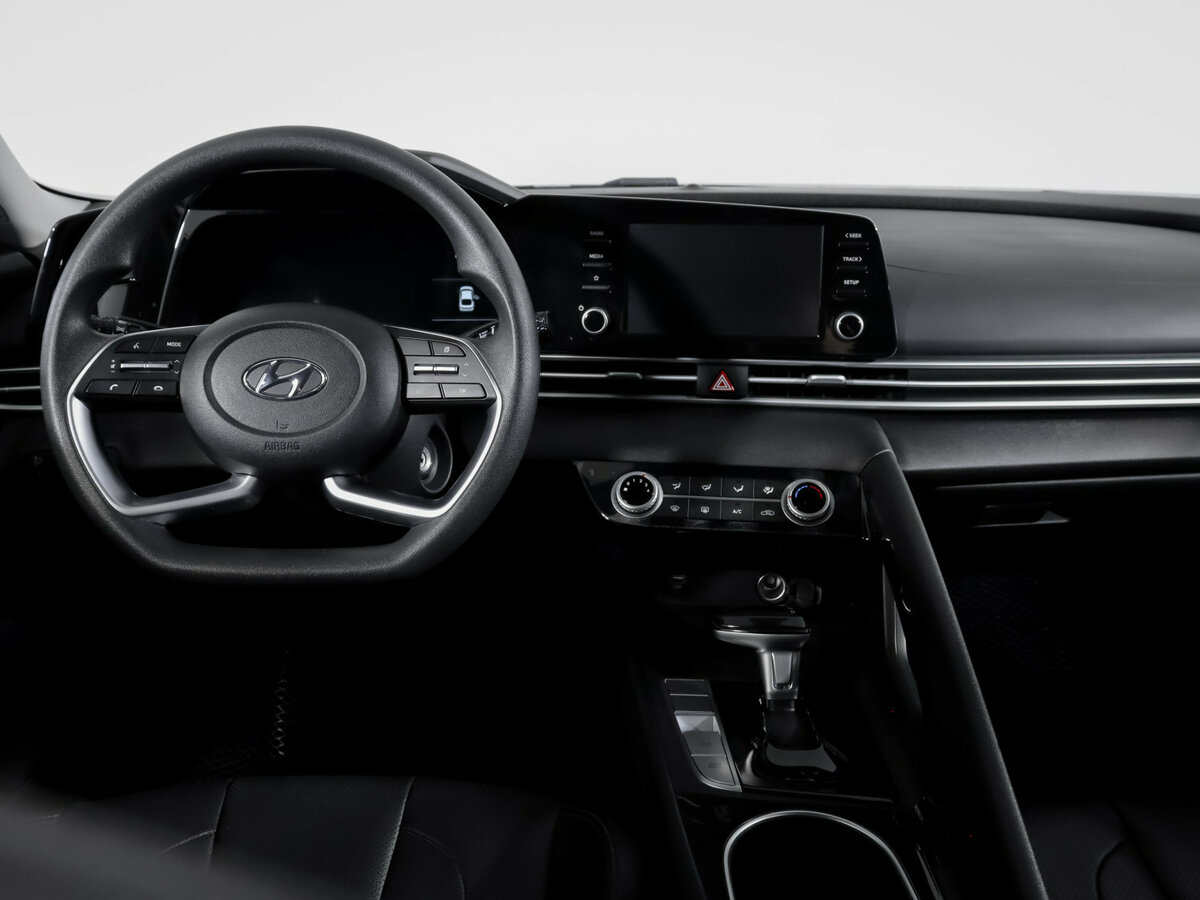 Купить Hyundai Elantra, 2023, 13 500 км.. Фото: #11