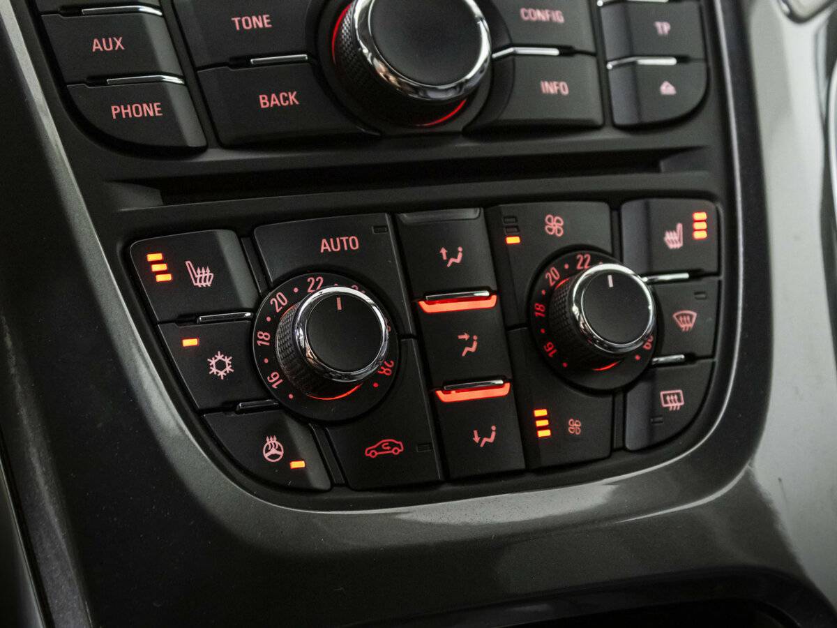 Купить Opel Astra, 2013, 171 209 км.. Фото: #14