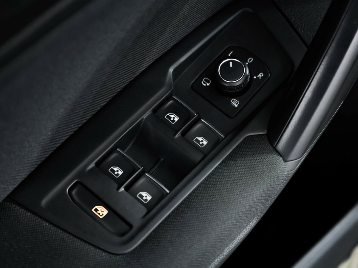 Купить Volkswagen Tiguan, 2020, 106 011 км.. Фото: #21