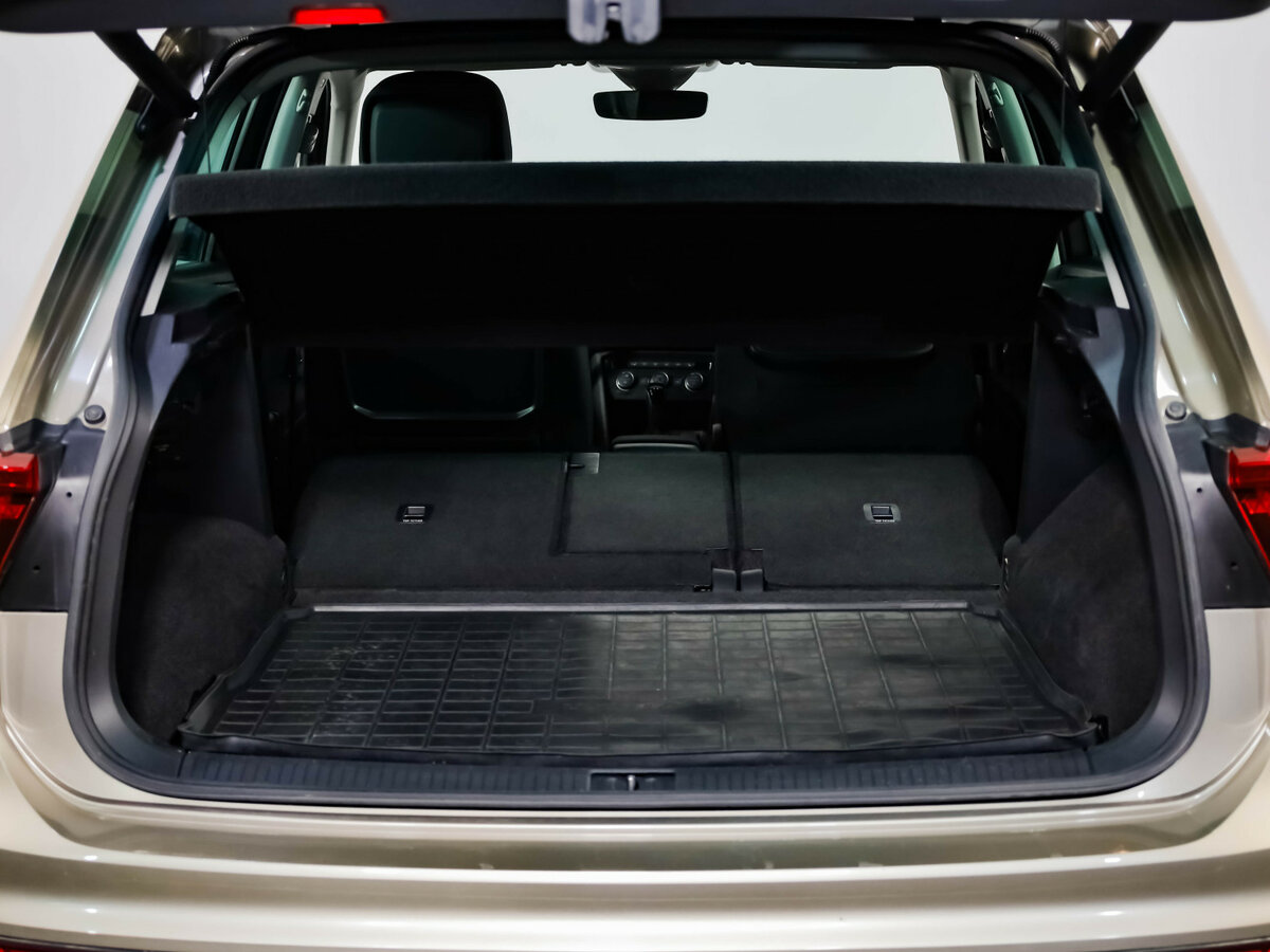 Купить Volkswagen Tiguan, 2020, 106 011 км.. Фото: #29