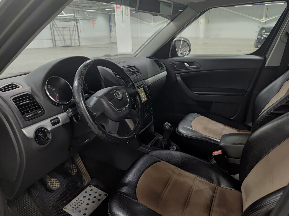 Купить Шкода Йети, 2012, 228 335 км.. Фото: #15