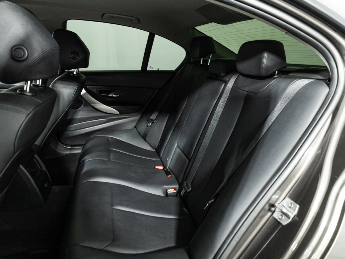 Купить BMW 3 серии, 2015, 189 000 км.. Фото: #9